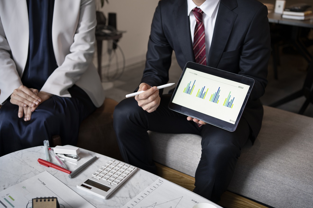 CONSULTING | MNRE